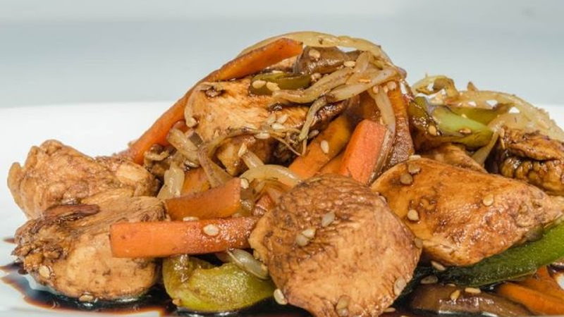 Chop Suey de Pollo