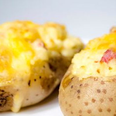 Papa Rellena con Panceta y Queso